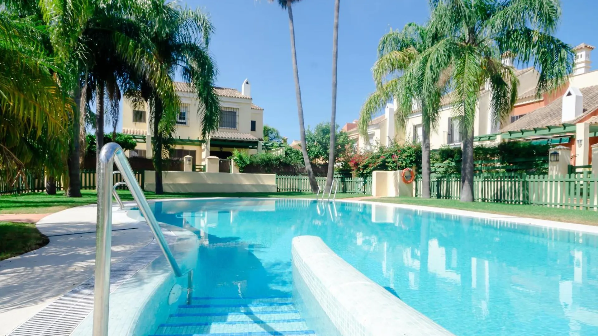 Contatti di Las Redes Beach House